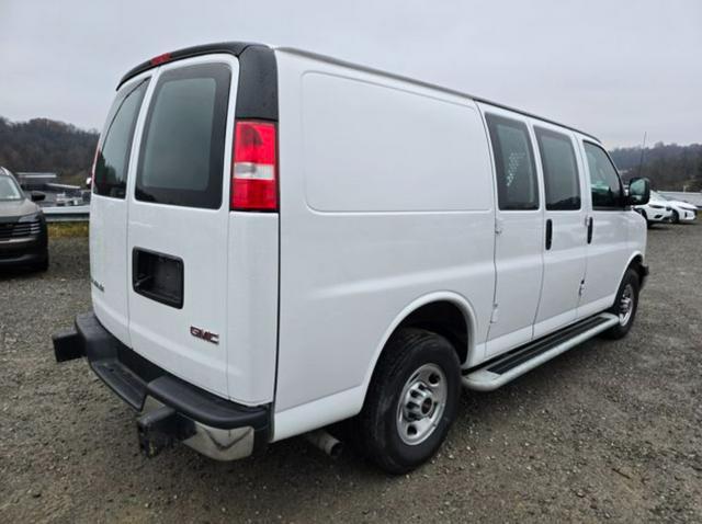 2024 GMC Savana Cargo RWD 2500 Regular Wheelbase Work Van