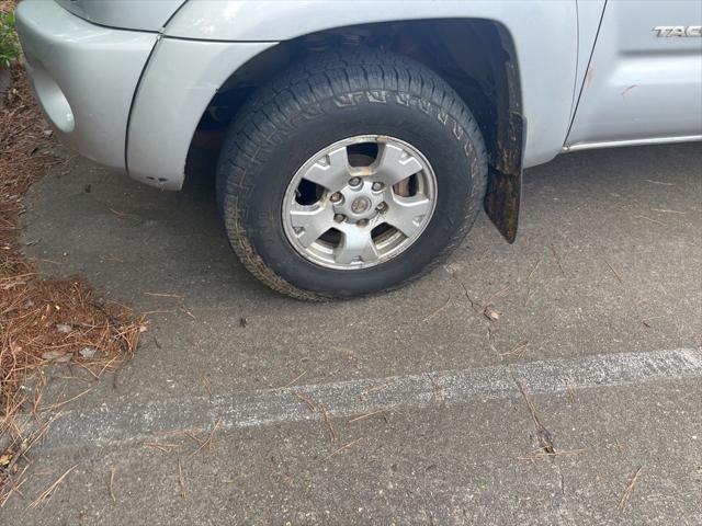 2005 Toyota Tacoma Base V6