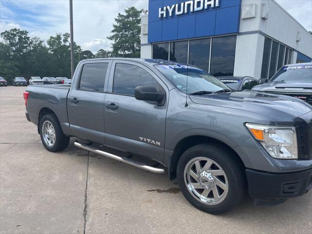 2017 Nissan Titan S