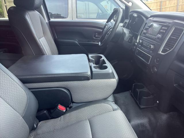 2017 Nissan Titan S