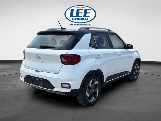 2026 Hyundai Venue SEL w/Two-Tone Roof