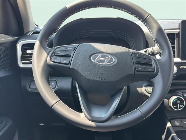 2026 Hyundai Venue SEL w/Two-Tone Roof