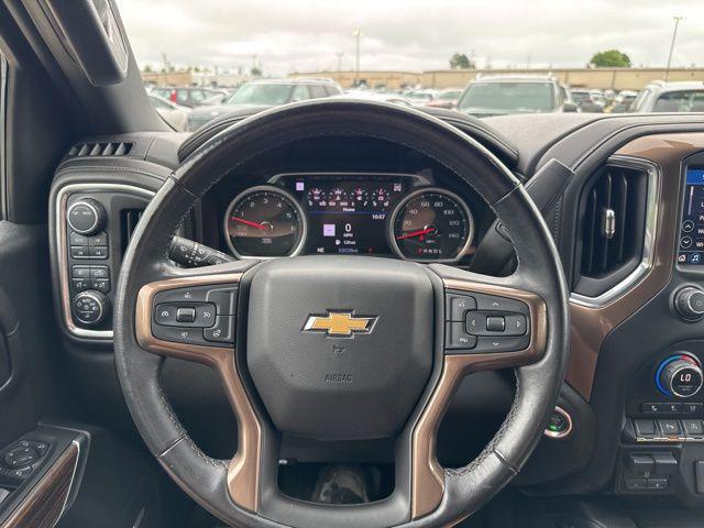 2020 Chevrolet Silverado 1500 4WD Crew Cab Short Bed High Country
