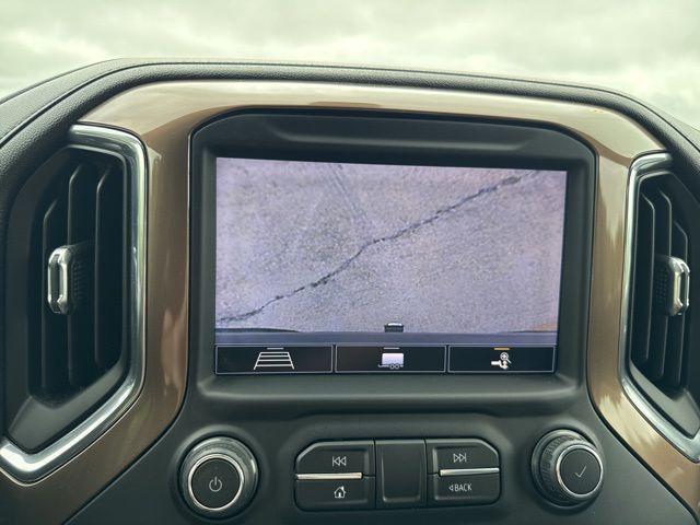 2020 Chevrolet Silverado 1500 4WD Crew Cab Short Bed High Country