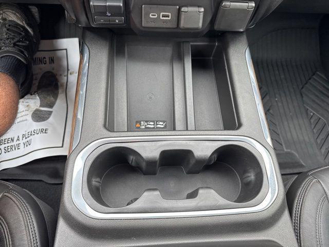 2020 Chevrolet Silverado 1500 4WD Crew Cab Short Bed High Country