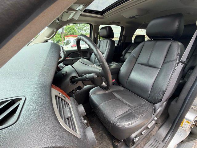 2012 Chevrolet Suburban LT