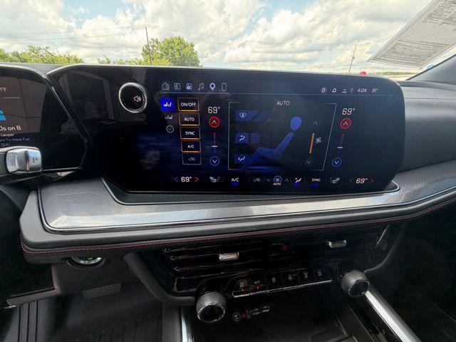 2025 Chevrolet Tahoe 4WD RST