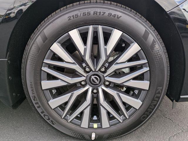 2026 Nissan Altima SV FWD