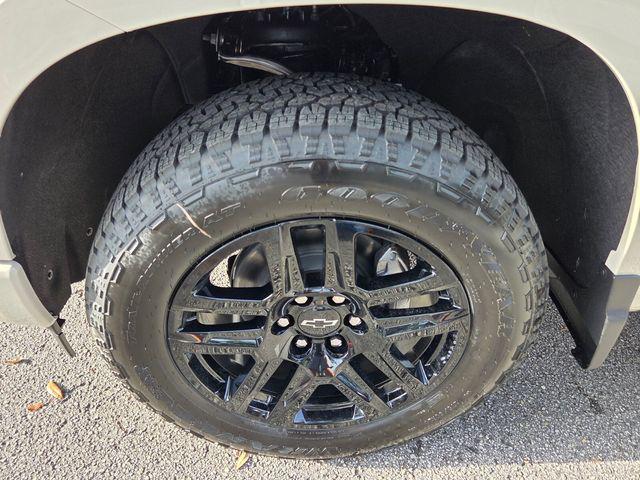 2026 Chevrolet Silverado 1500 4WD Crew Cab Short Bed RST