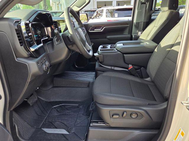 2026 Chevrolet Silverado 1500 4WD Crew Cab Short Bed RST