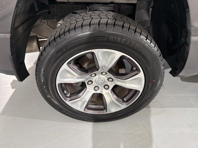 2021 Ram 1500 Big Horn Crew Cab 4x4 57 Box
