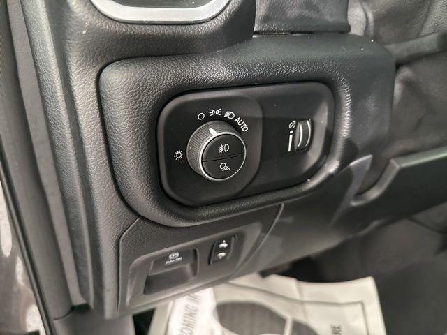 2021 Ram 1500 Big Horn Crew Cab 4x4 57 Box