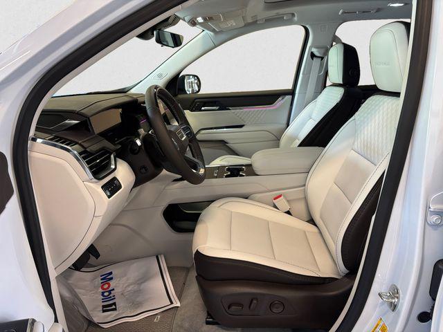 2026 GMC Acadia Denali AWD