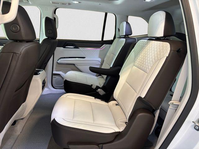 2026 GMC Acadia Denali AWD