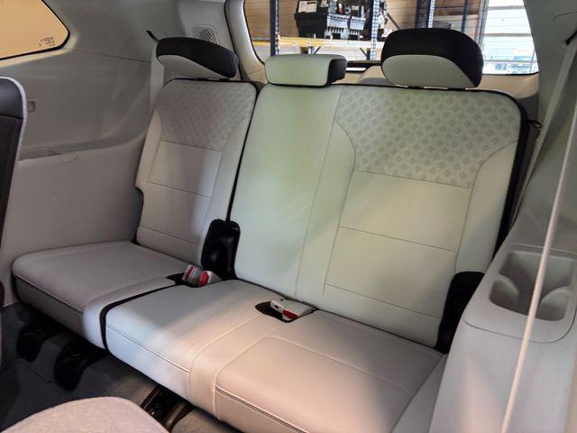 2026 GMC Acadia Denali AWD
