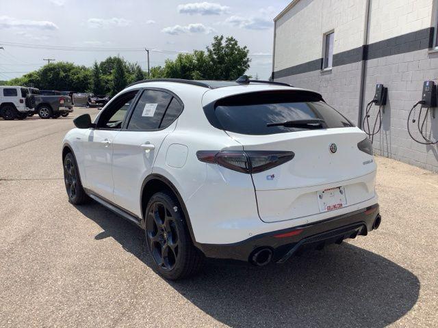 2026 Alfa Romeo Stelvio STELVIO AWD