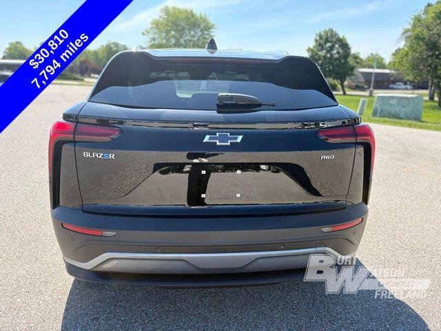 2025 Chevrolet V Blazer LT AWD