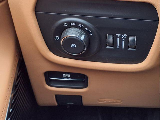 2023 Jeep Grand Cherokee L Summit Reserve 4x4