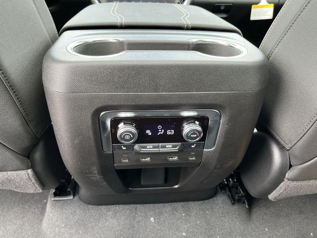 2026 GMC Yukon 4WD Elevation