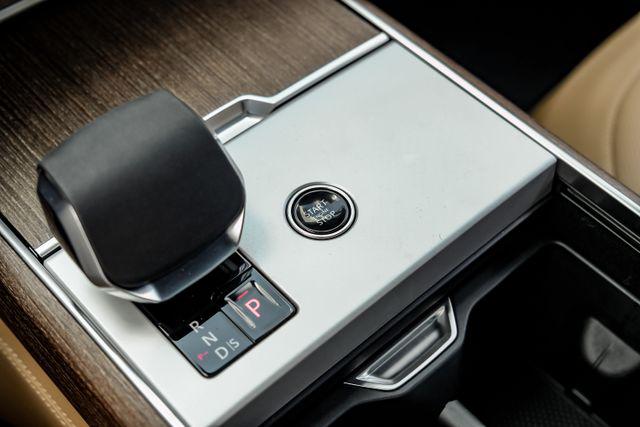 2026 Land Rover Range Rover P400 SE