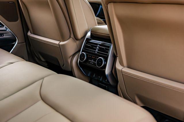 2026 Land Rover Range Rover P400 SE