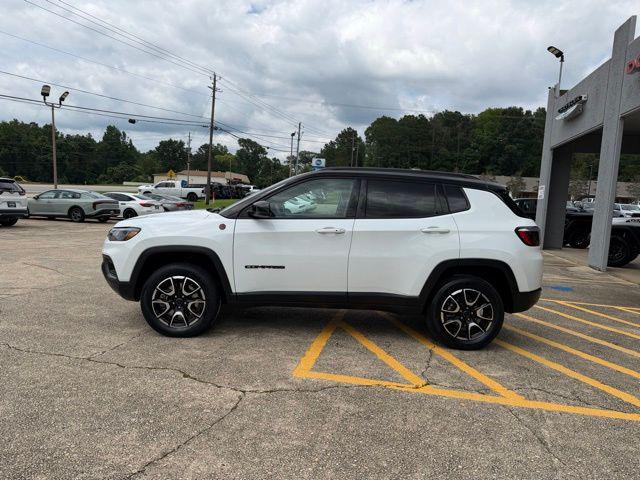 2025 Jeep Compass Trailhawk 4x4