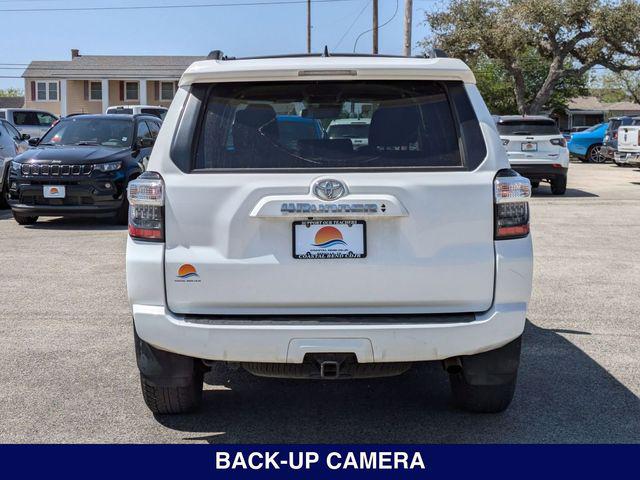 2022 Toyota 4Runner SR5