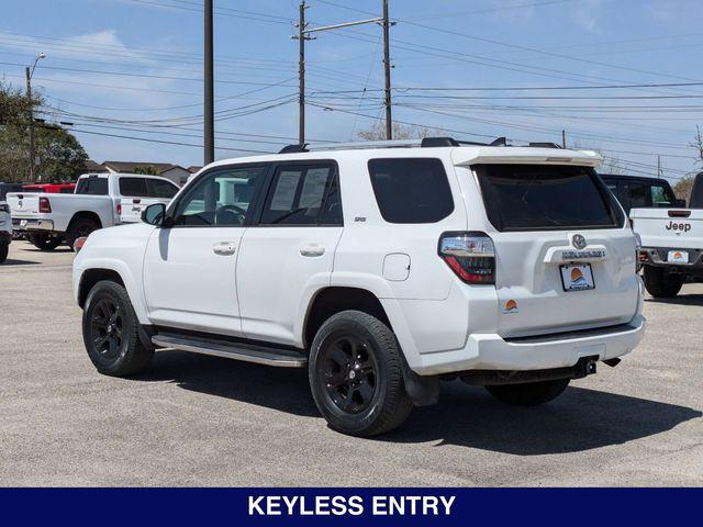 2022 Toyota 4Runner SR5
