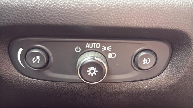 2021 Chevrolet Traverse AWD Premier