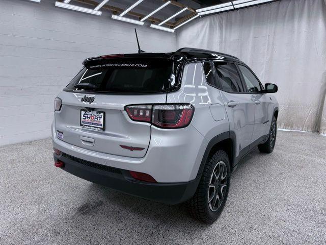 2025 Jeep Compass Trailhawk 4x4