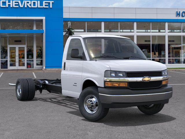 2026 Chevrolet Express Cutaway Work Van