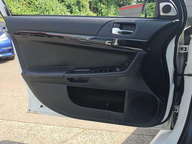 2014 Mitsubishi Lancer Evolution MR