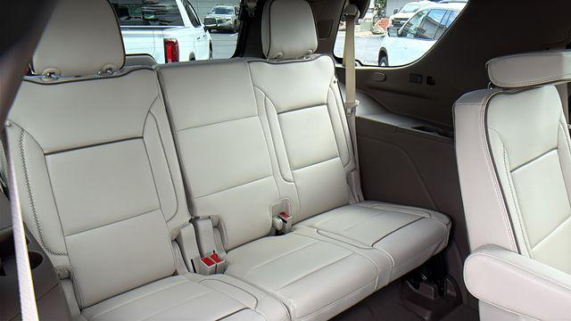 2026 GMC Yukon 4WD Denali