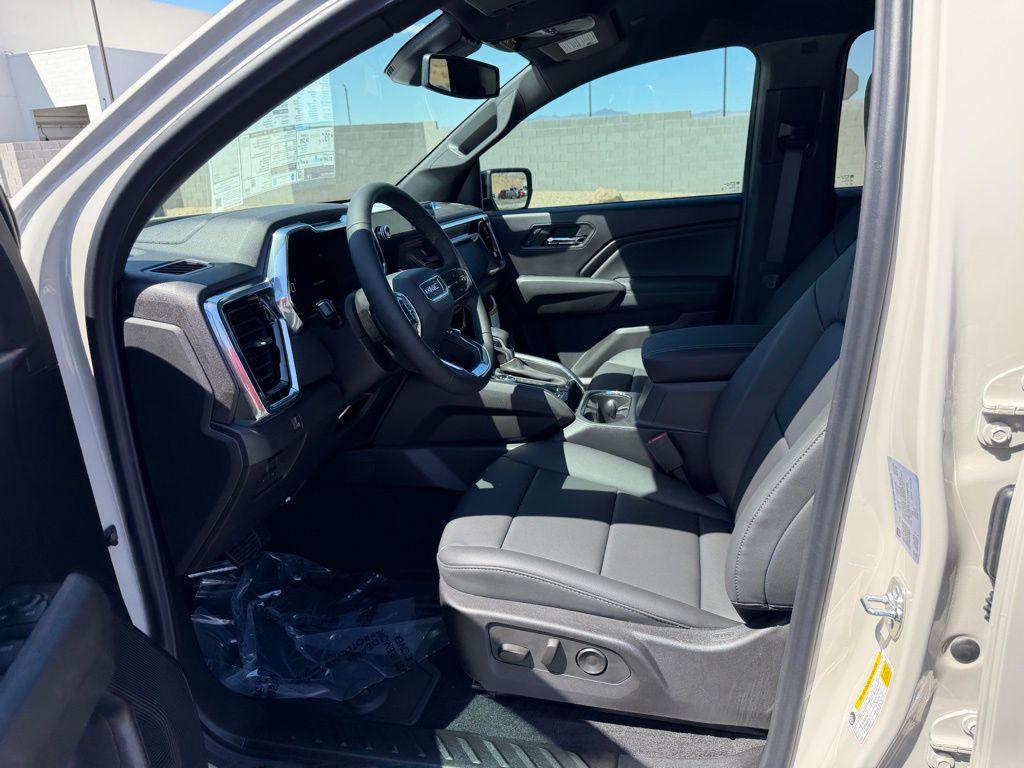2026 GMC Canyon Elevation - Photo 11