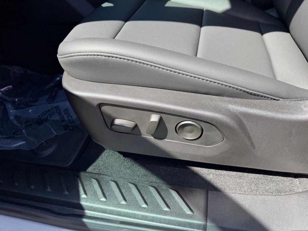 2026 GMC Canyon Elevation - Photo 12