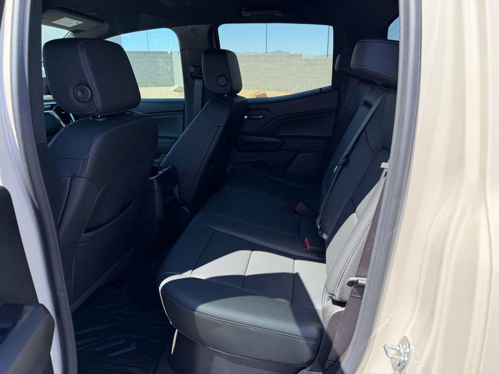 2026 GMC Canyon Elevation - Photo 18