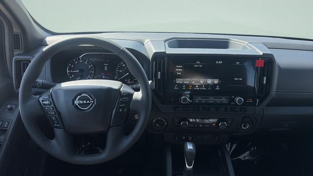 2026 Nissan Frontier Crew Cab Long Bed SV 4x4