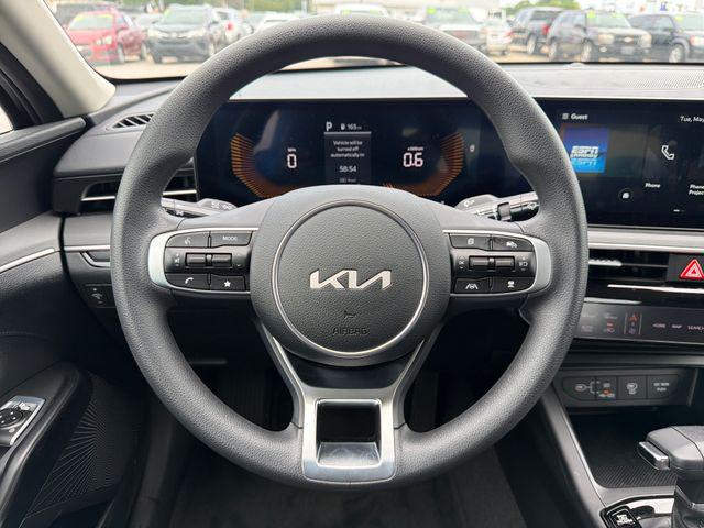 2026 Kia K5 LXS FWD