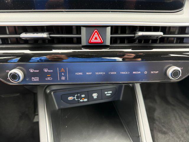 2026 Kia K5 LXS FWD
