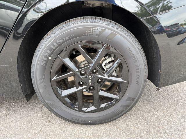 2026 Kia K5 LXS FWD