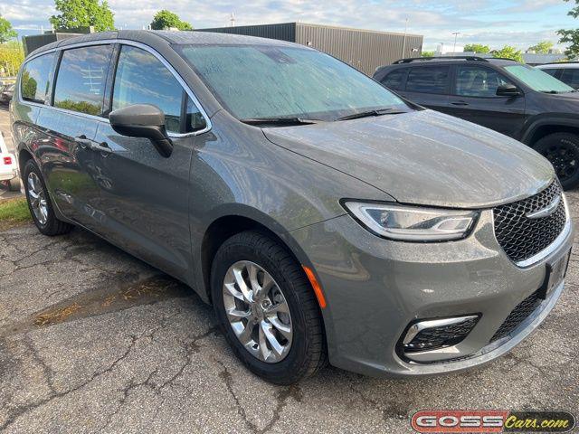 2023 Chrysler Pacifica Touring L AWD