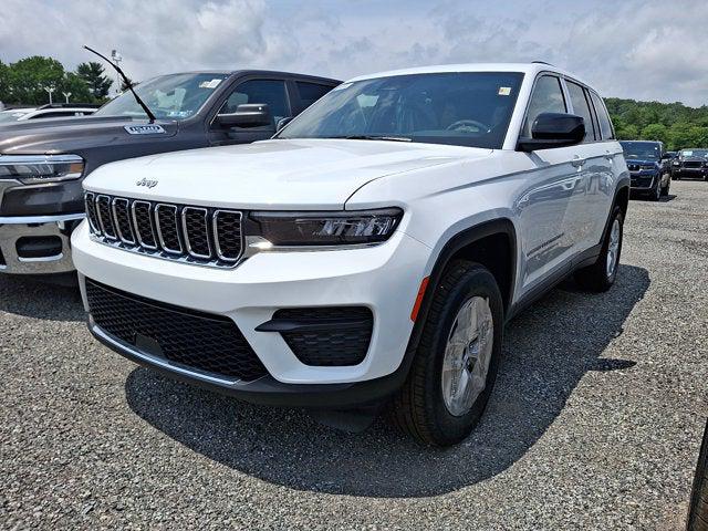 2026 Jeep Grand Cherokee GRAND CHEROKEE LAREDO 4X4 2026 Jeep Grand Cherokee GRAND CHEROKEE LAREDO 4X4