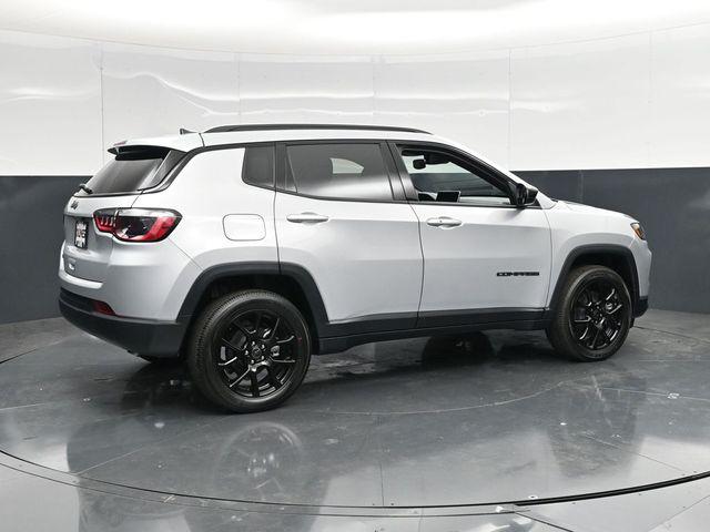 2026 Jeep Compass COMPASS LATITUDE ALTITUDE 4X4 2026 Jeep Compass COMPASS LATITUDE ALTITUDE 4X4