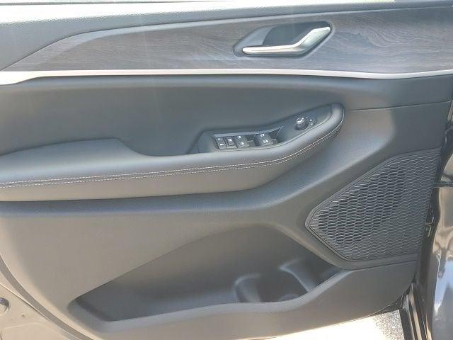 2026 Jeep Grand Cherokee GRAND CHEROKEE LAREDO ALTITUDE 4X4 2026 Jeep Grand Cherokee GRAND CHEROKEE LAREDO ALTITUDE 4X4