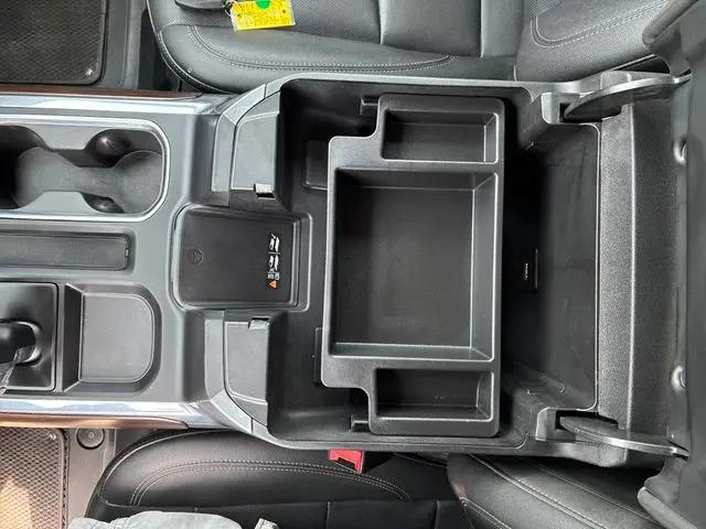 2022 GMC Sierra 1500 4WD Crew Cab Short Box SLT