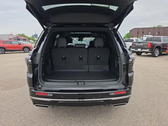 2025 Buick Enclave Avenir AWD