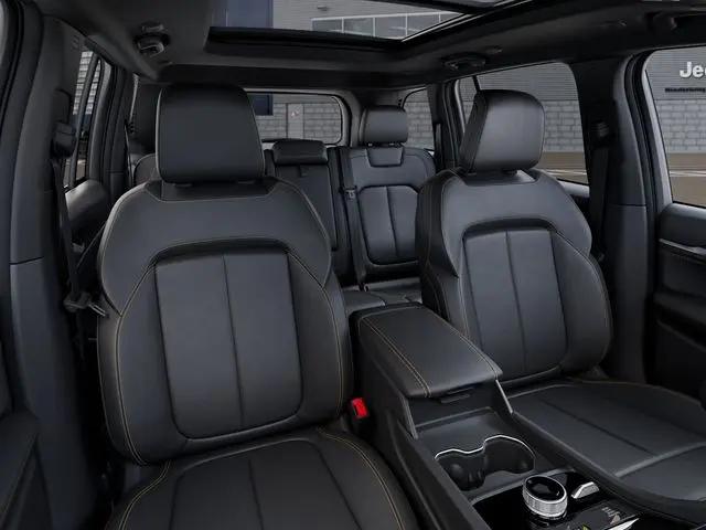 2026 Jeep Grand Cherokee 85th Anniversary Edition