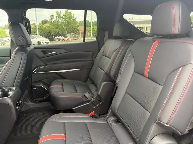 2026 Chevrolet Traverse AWD RS