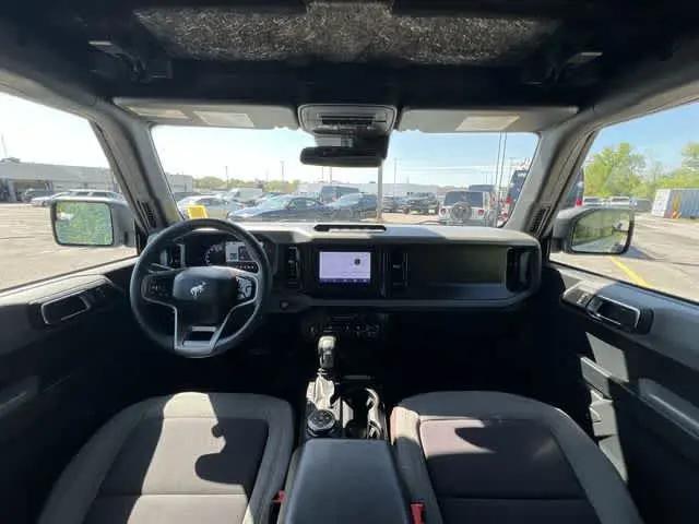 2022 Ford Bronco Base