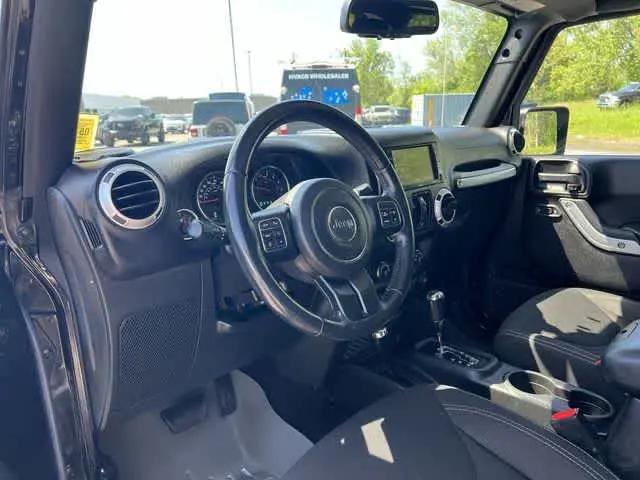 2016 Jeep Wrangler Unlimited Sahara